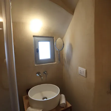 Fonteblu Bed & Breakfast 4*